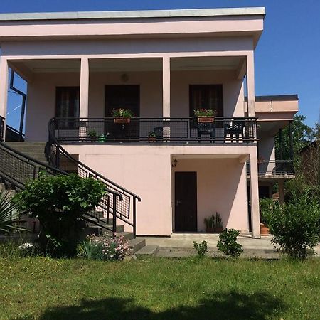 Marinas Guesthouse Kobuleti Exterior foto